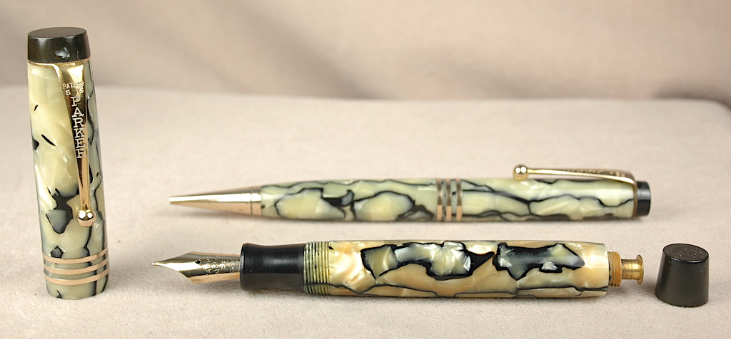 Vintage Pens: 5033: Parker: Duofold